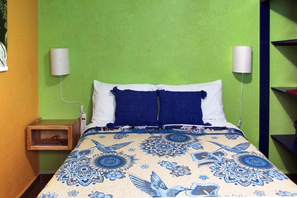 Texcoco de Mora Colorida Casa Azul En Texcoco Centro Wifi Cocinaヴィラ エクステリア 写真